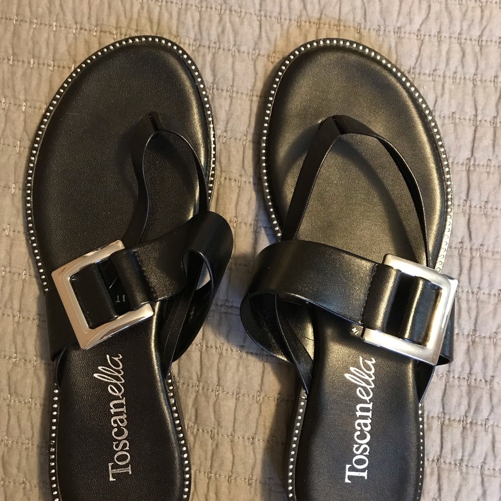 Toscanella Italian Shoemakers - Black Sandals with Silver Accent